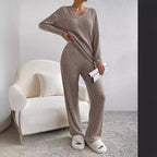 Damen Freizeit-Loungewear-Set aus weichem Rippstoff mit V-Ausschnitt