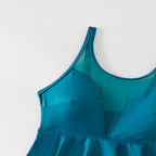 Damen Badeanzug mit fließendem Oberteil und sportlichen Shorts R&B