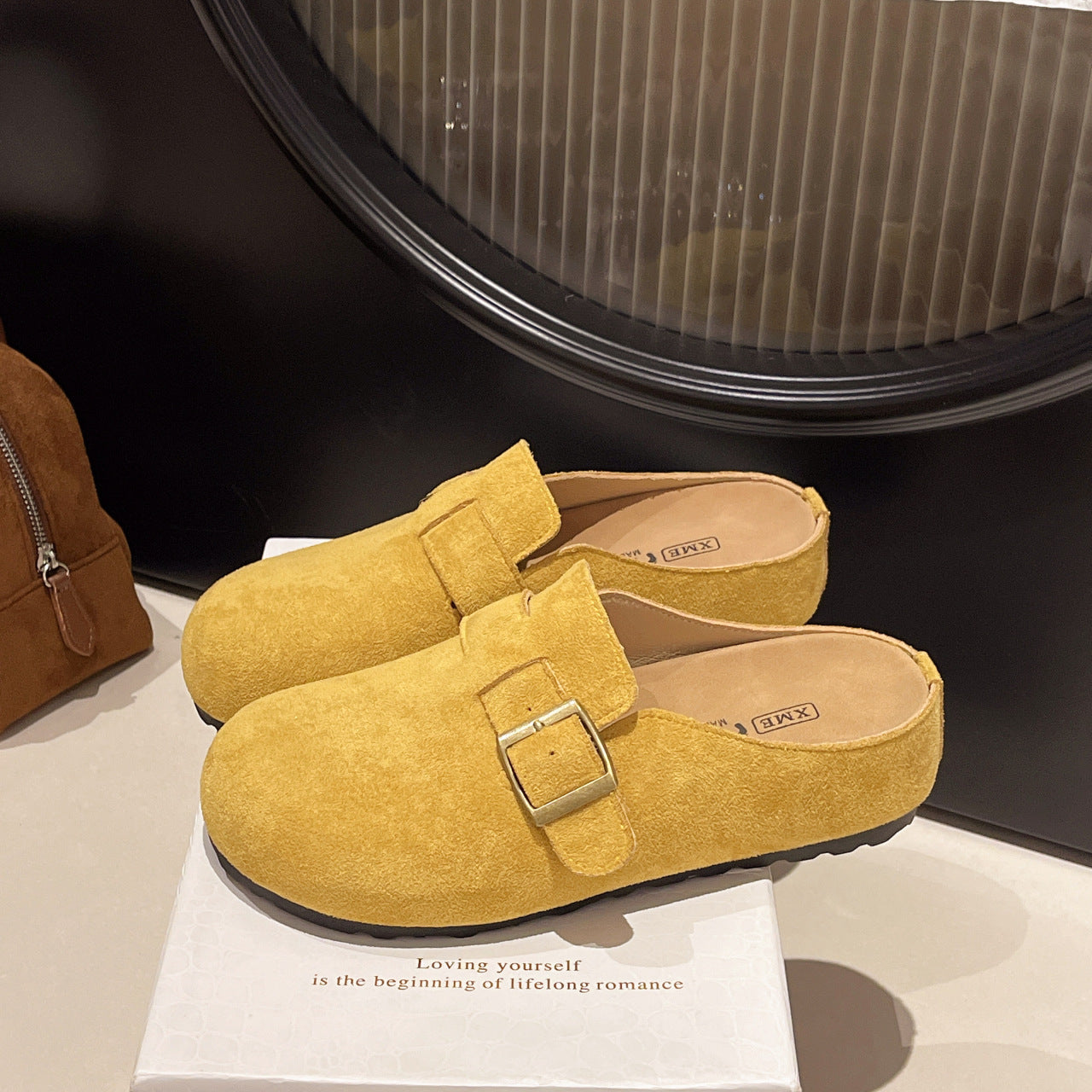 Damen Komfortable Slipper mit elegantem Schnallenverschluss R&B