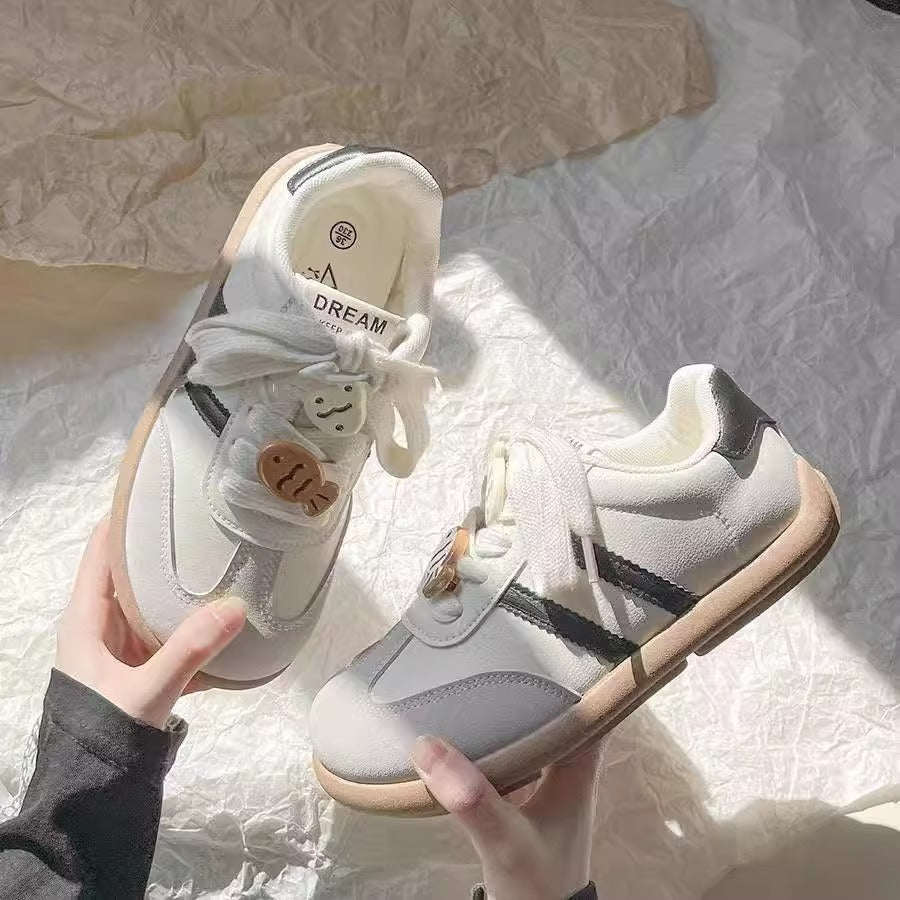 Damen Sportliche Sneaker mit innovativem Schnürsystem und komfortabler Dämpfung R&B