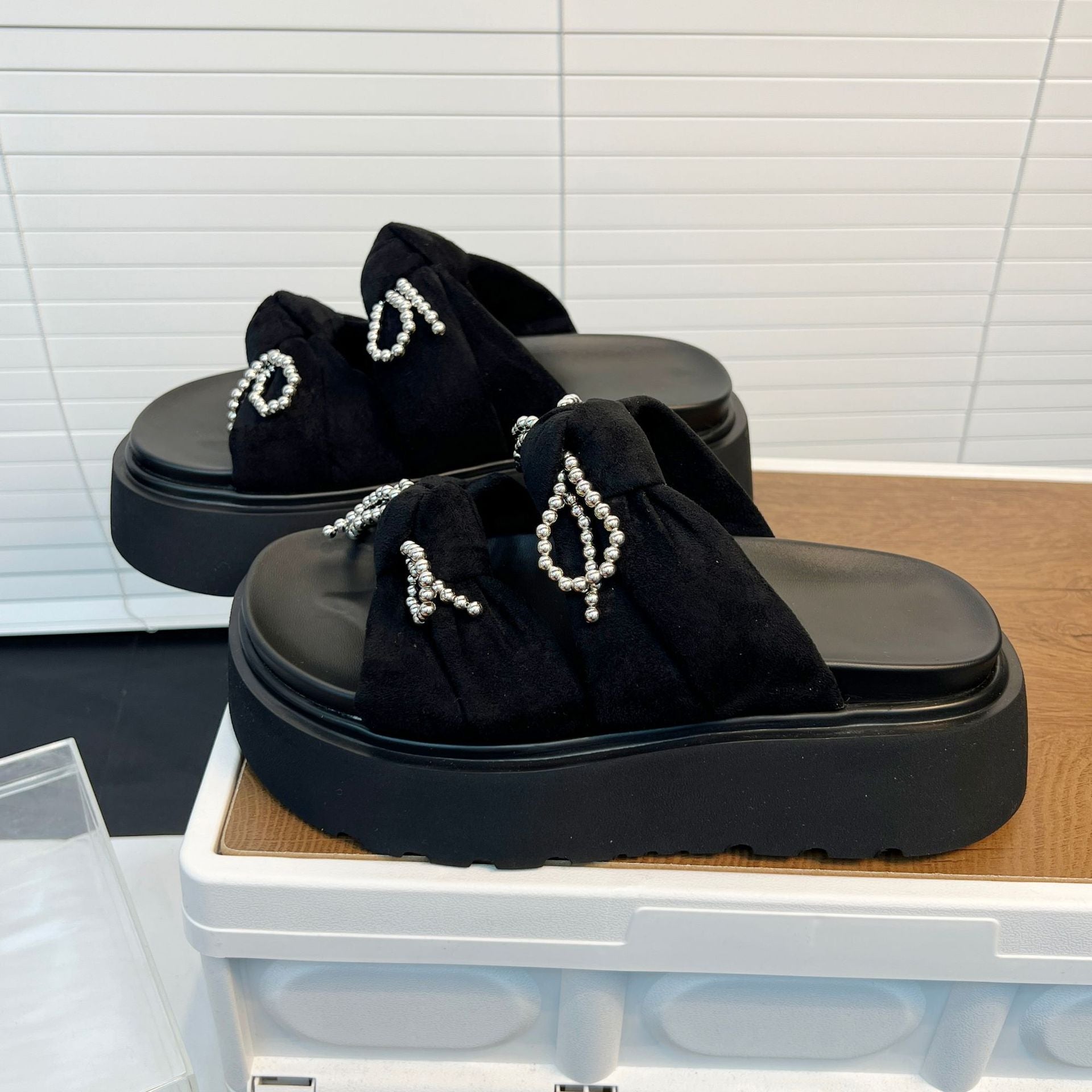 Damen Modische Plateauschuhe mit festlichem Schmuck R&B