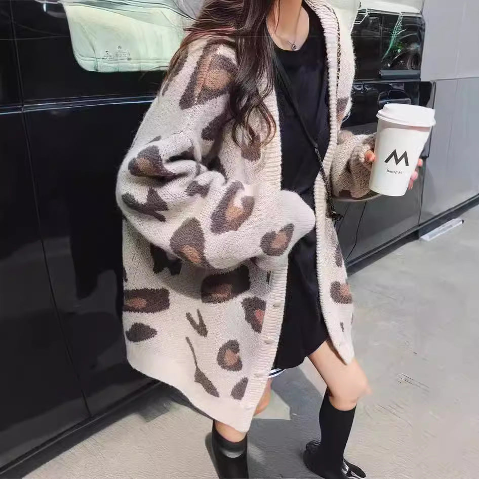 Damen Strickcardigan mit auffälligem Leopardenmuster und großzügigem Schnitt R&B