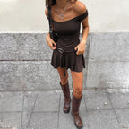 Damen Off-Shoulder Minikleid mit Taillengürtel und fließendem Rock R&B