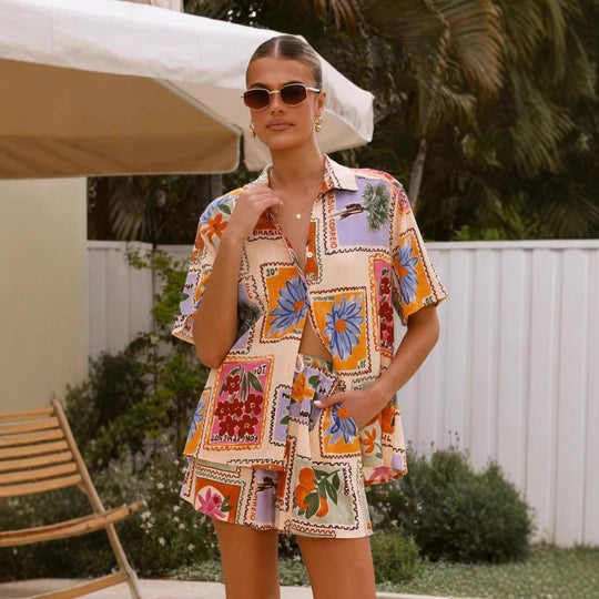 Damen Kurzarm-Hemd mit passender Shorts im floralem Design R&B