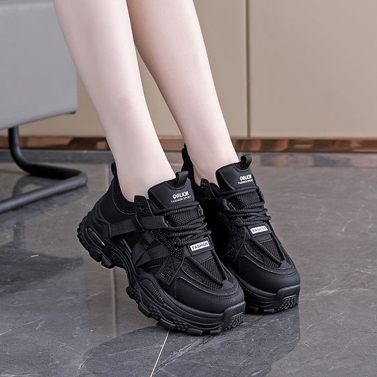 Damen Sportliche Sneakers mit atmungsaktivem Netzmaterial und stabiler Profilsohle R&B