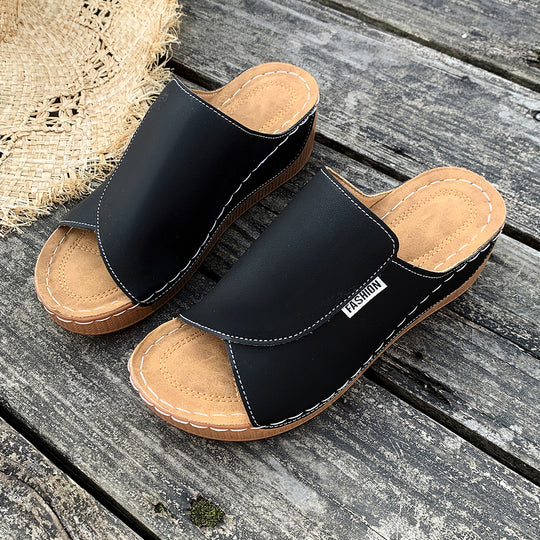 Damen komfortable Wedge-Pantoletten mit elegantem Obermaterial R&B