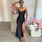 Damen Elegantes Maxikleid mit tiefem seitlichem Schlitz und verstellbaren Spaghettiträgern R&B