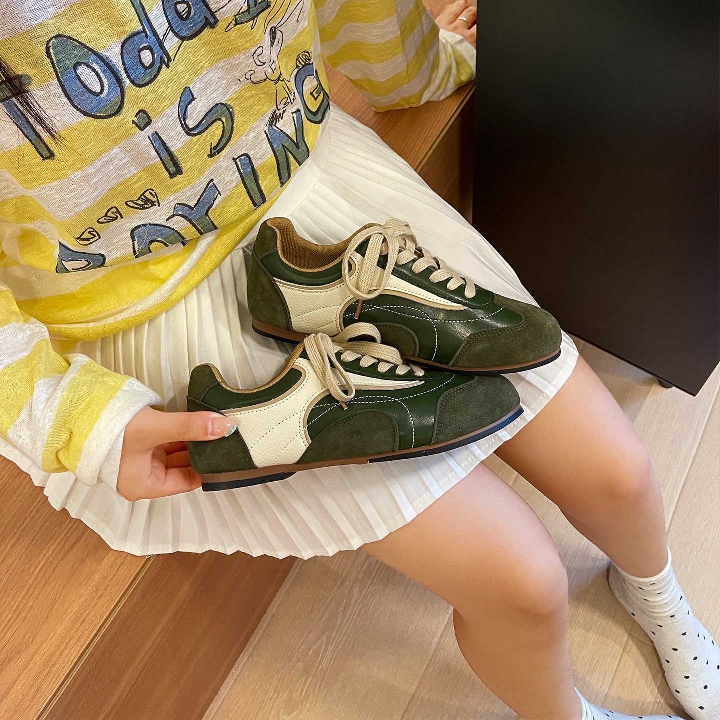 Damen Sportliche Sneakers mit modernem Design und atmungsaktiver Obermaterialstruktur R&B