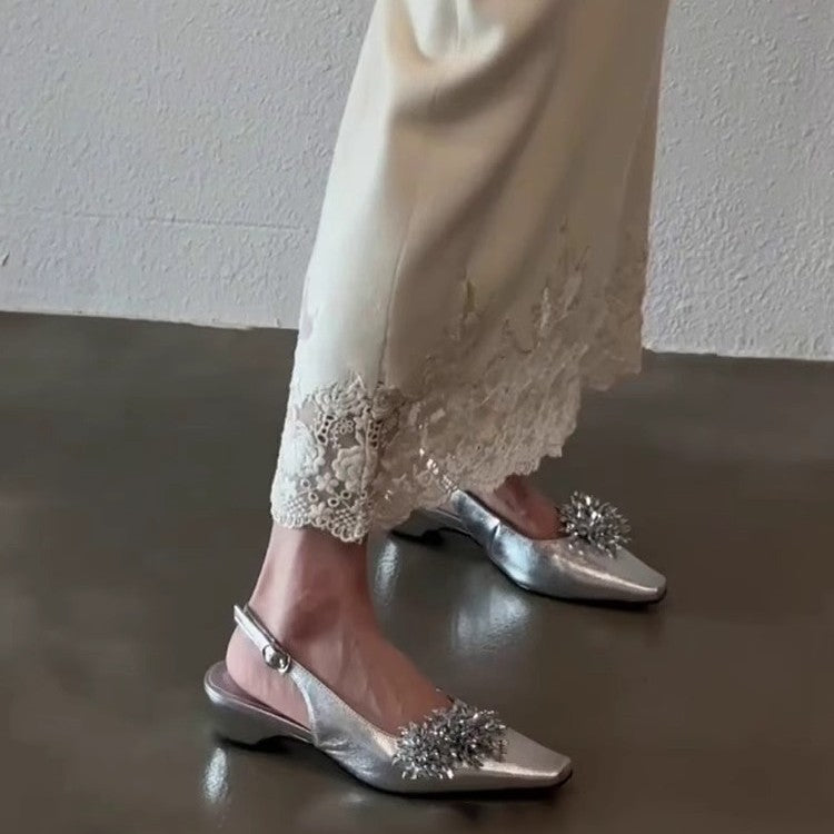 Damen Slingback-Pumps mit funkelnden Zier-Elementen und modischem Blockabsatz