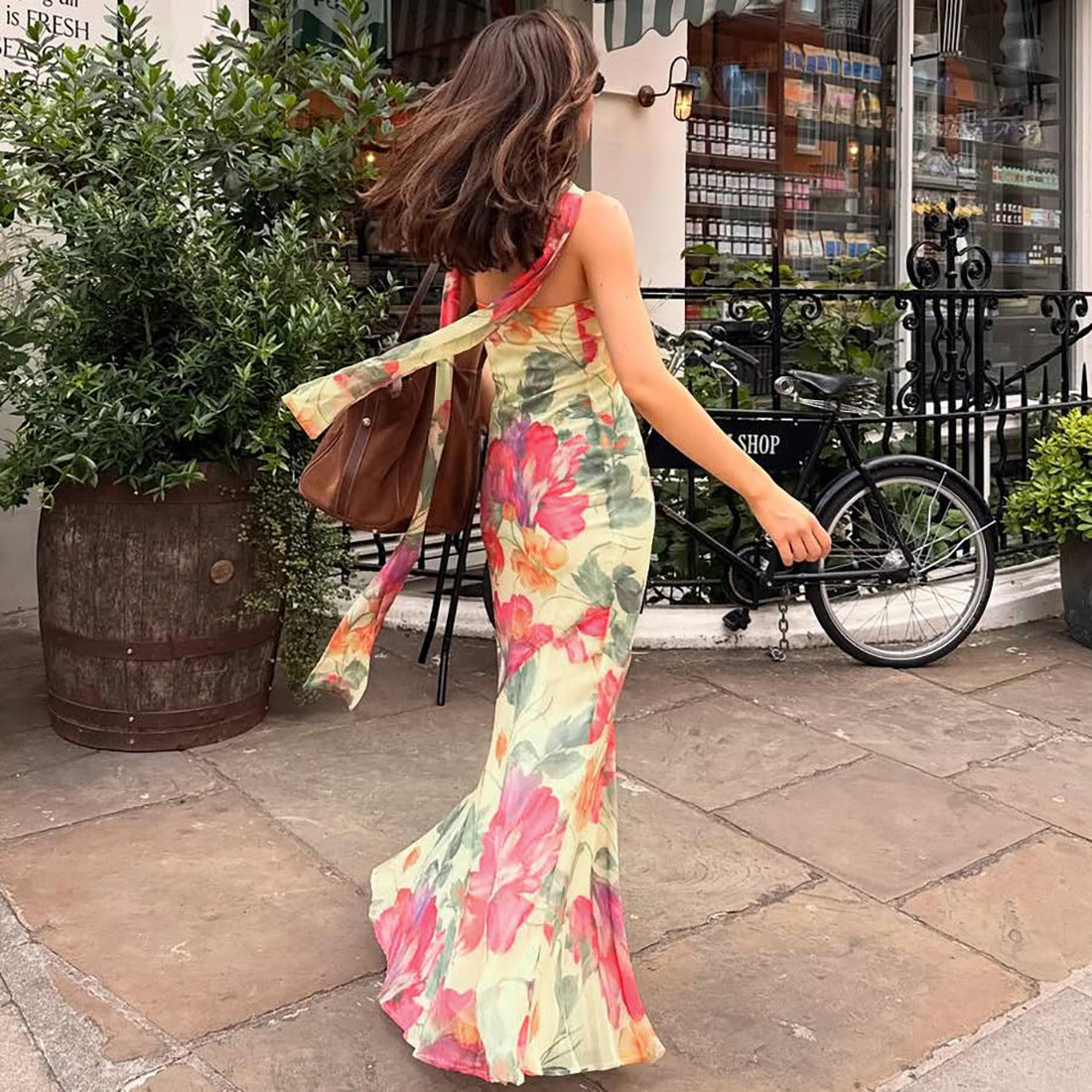 Damen Elegantes Maxikleid mit floralem Muster und schicker Rückenschnürung R&B