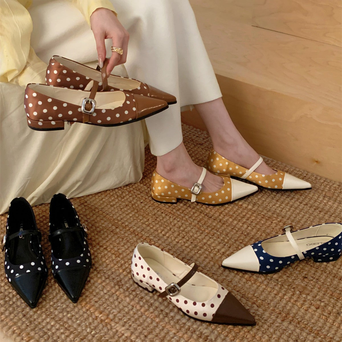Damen elegante Slingback-Ballerinas mit gepolstertem Riemchen und stilvollem Punkten R&B