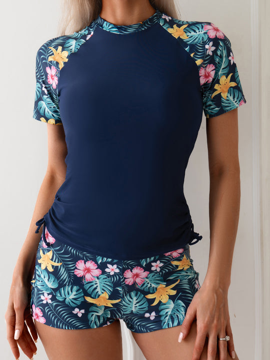 Damen Surf- und Sportanzug mit floralen Akzenten R&B