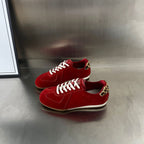 Damen Sportliche Sneakers mit modischem Wildleder-Obermaterial und einzigartigen Akzenten R&B