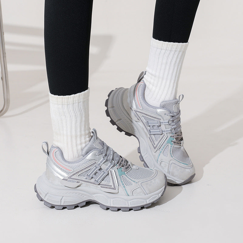 Damen Sportliche Lauf Sneakers mit atmungsaktivem Obermaterial und dämpfender Sohle R&B
