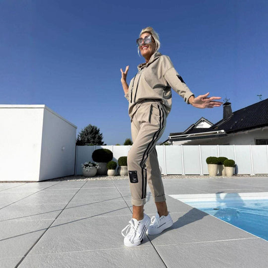 Damen Sportives Oberteil und modische Jogginghose Set R&B