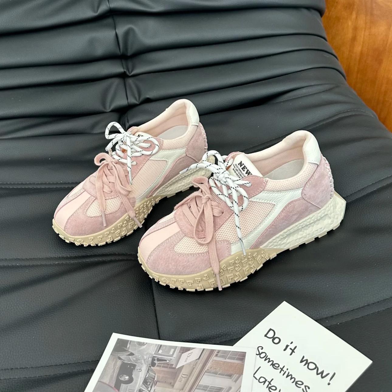 Damen modische Sneaker mit innovativem Sohlen-Design R&B