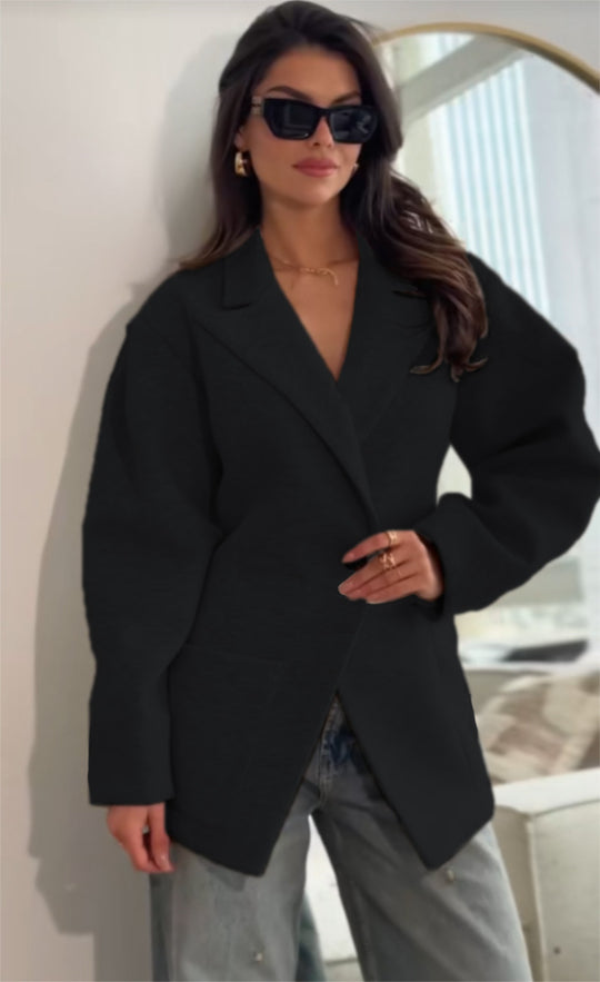 Damen Oversize Blazerjacke mit elegantem Schnitt und voluminösen Ärmeln R&B