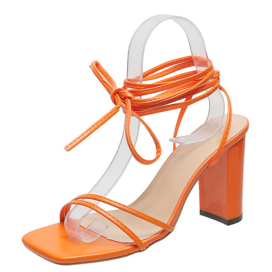 Damen Hochhackige Sandalen mit transparentem Riemendesign R&B