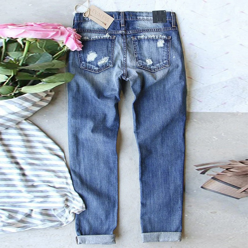 Damen Jeans mit stylischen Rissen und Karomuster R&B