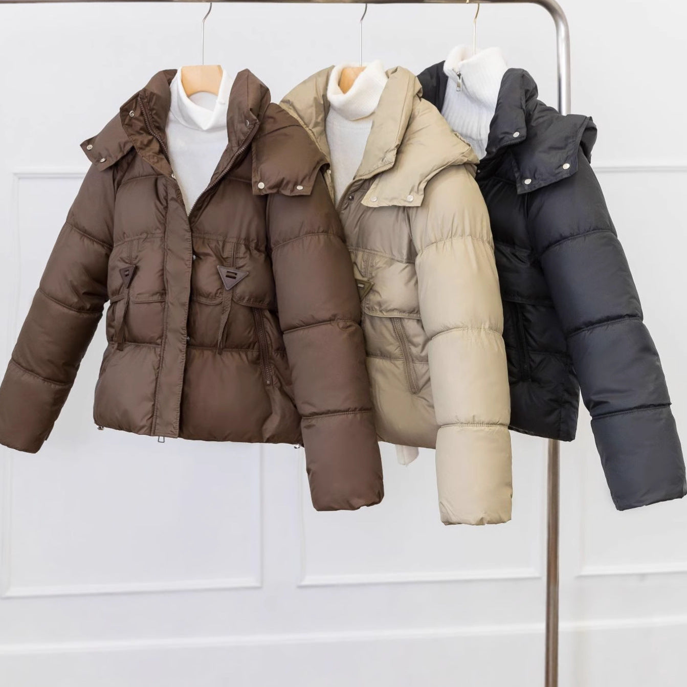 Damen Ultraleichte Pufferjacke mit verstellbarem Kapuzenkragen und praktischen Reißverschlusstaschen R&B