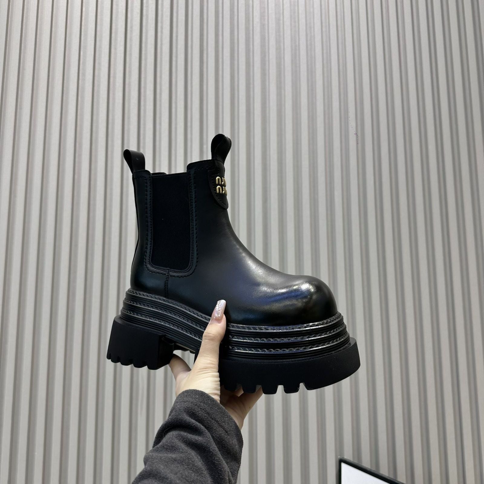 Damen Modische Chelsea-Boots mit Plateau und elastischen Einsätzen R&B