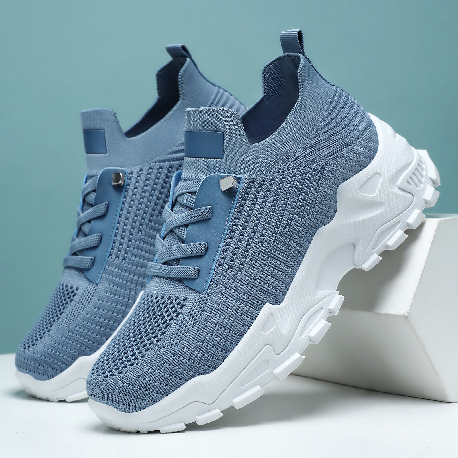 Damen Sportliche atmungsaktive Sneakers mit elastischem Einstieg R&B