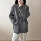 Damen Großer Strickcardigan mit tiefem V-Ausschnitt und praktischen Taschen