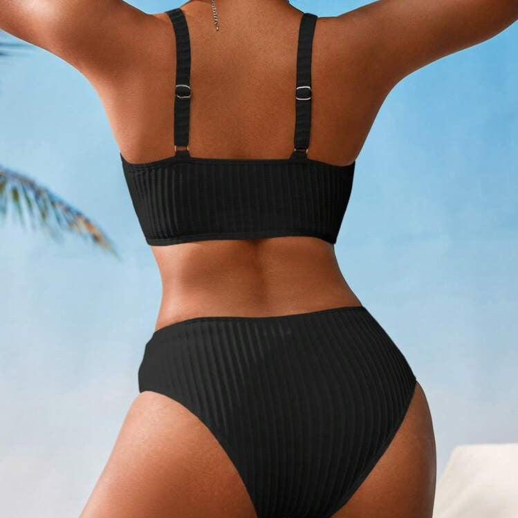 Damen Komfortabler Bikini mit raffinierten Rippendetails R&B