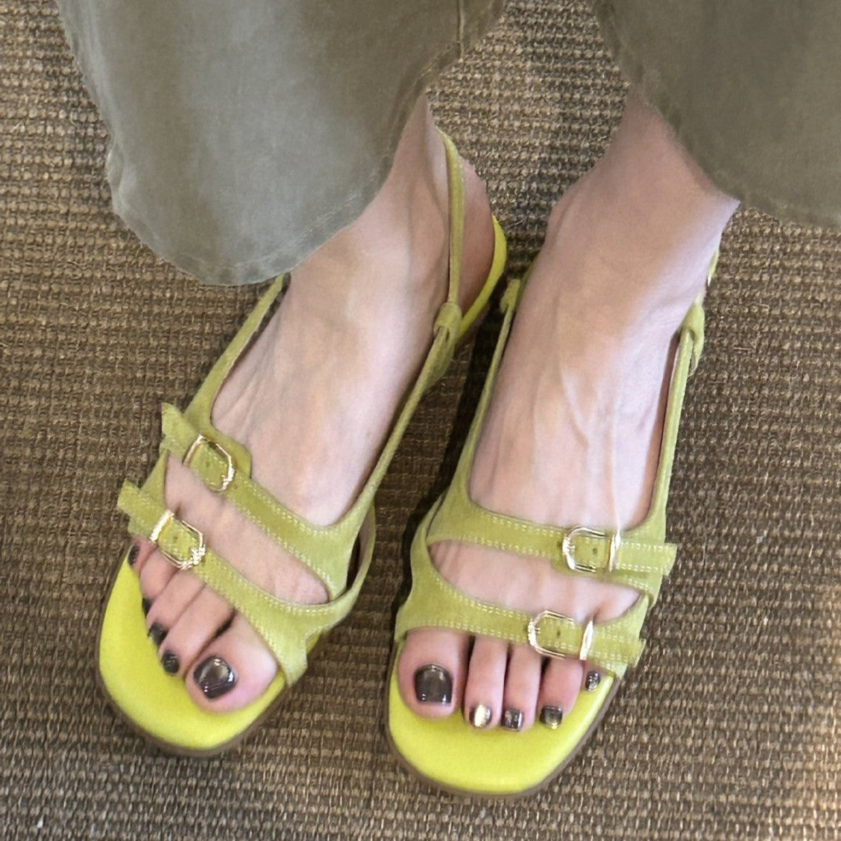 Damen Riemchen-Sandalen mit komfortablem Fußbett und modischem Schnallen-Design R&B