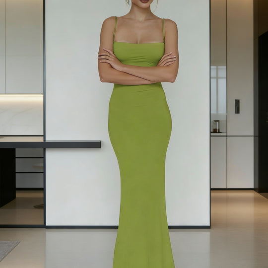 Damen Formschmeichelndes Maxikleid mit schmalen Trägern und elastischem Stoff R&B