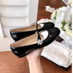 Damen Ballerinas mit eleganten Cut-Outs und modischem Dekor
