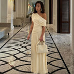 Damen Elegantes asymmetrisches Maxikleid mit Raffungen R&B