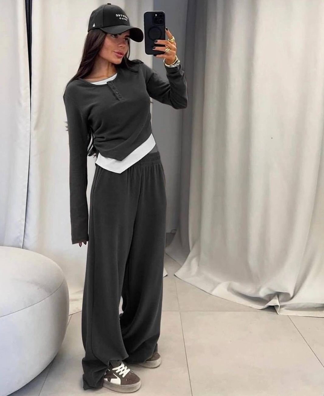 Damen gemütliches Freizeit-Set mit sportlichem Design R&B
