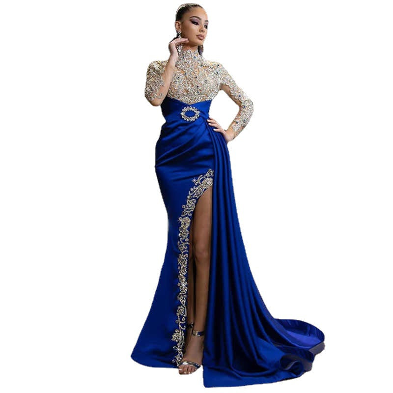 Damen Elegantes Abendkleid mit aufwendigen Spitzenapplikationen und hohem Schlitz R&B