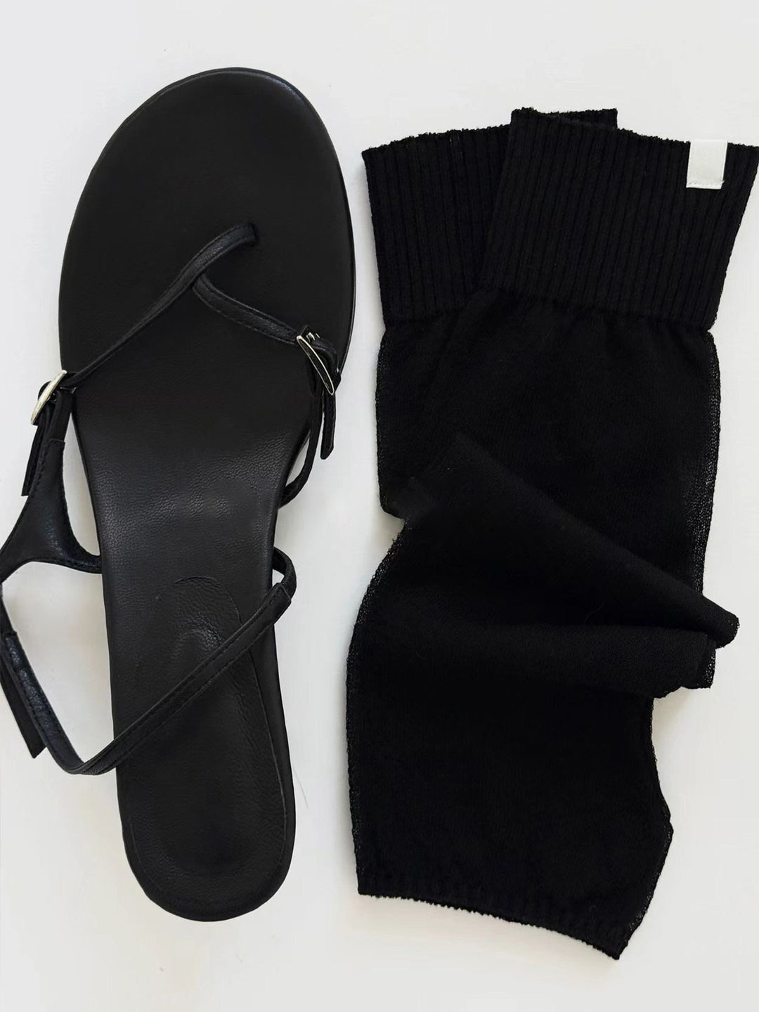 Damen Zehentrenner-Sandalen mit eleganten und flexiblen Riemen R&B