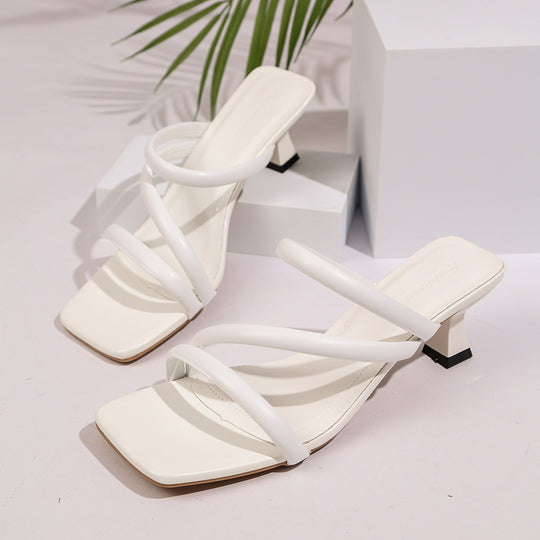 Damen Absatzsandalen mit elegantem Wickelriemendesign und stabiler Blockabsatzkonstruktion R&B