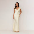 Damen Elegantes Maxikleid mit Tiefem V-Ausschnitt und Fliessendem Satin-Finish R&B