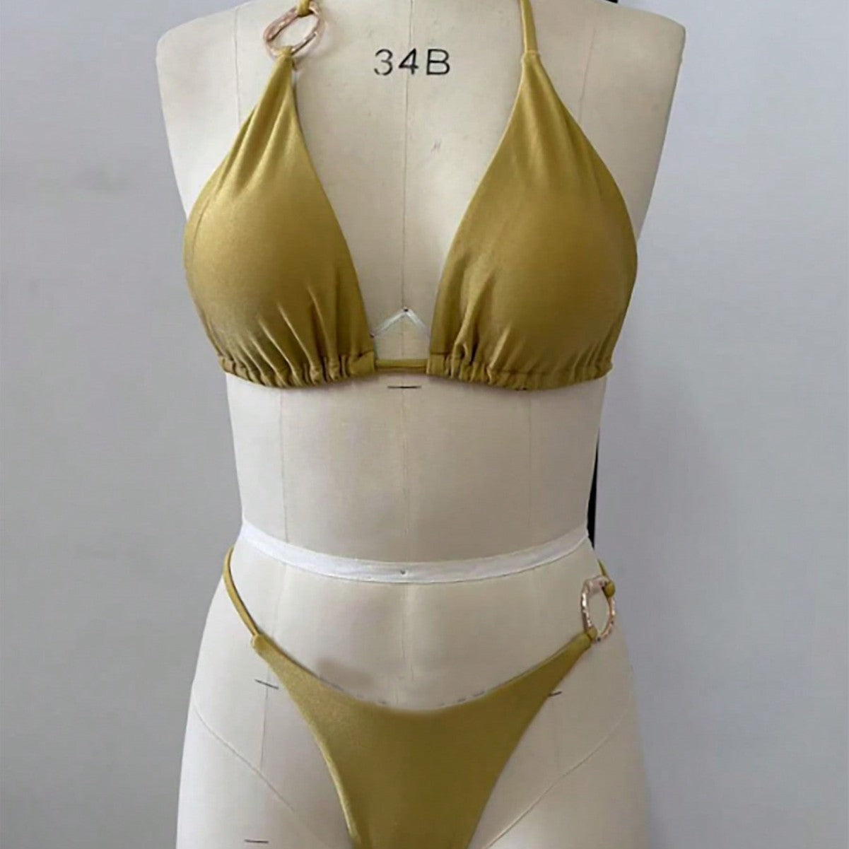 Damen Triangel-Bikini-Set mit modischen Metallringen R&B