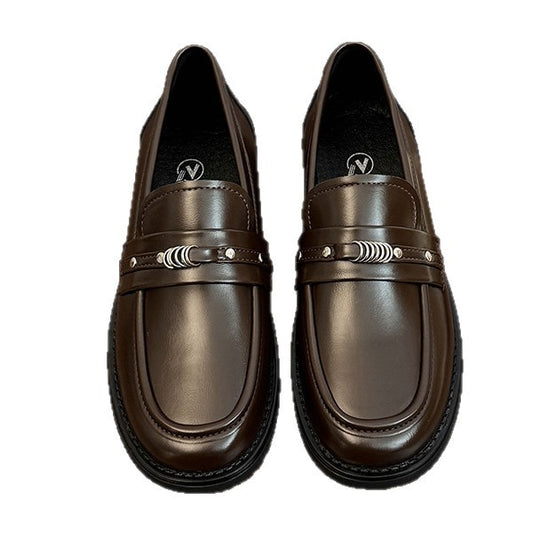 Damen elegante Loafers mit modischem Metall-Detail R&B