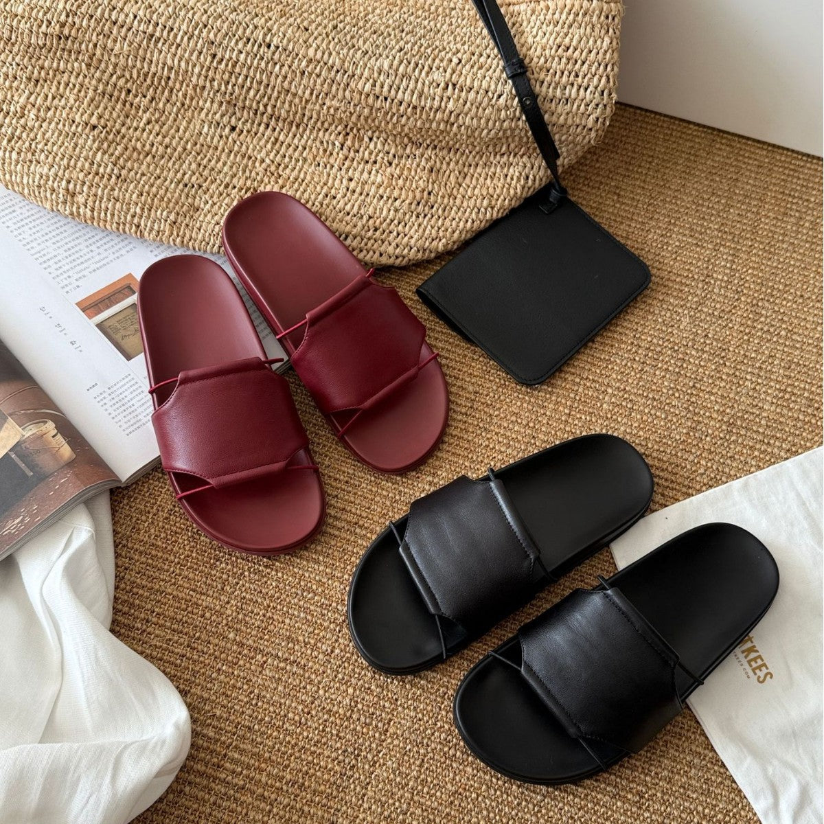 Damen Komfortable Zehentrenner-Sandalen im minimalistischen Design mit doppeltem Riemen