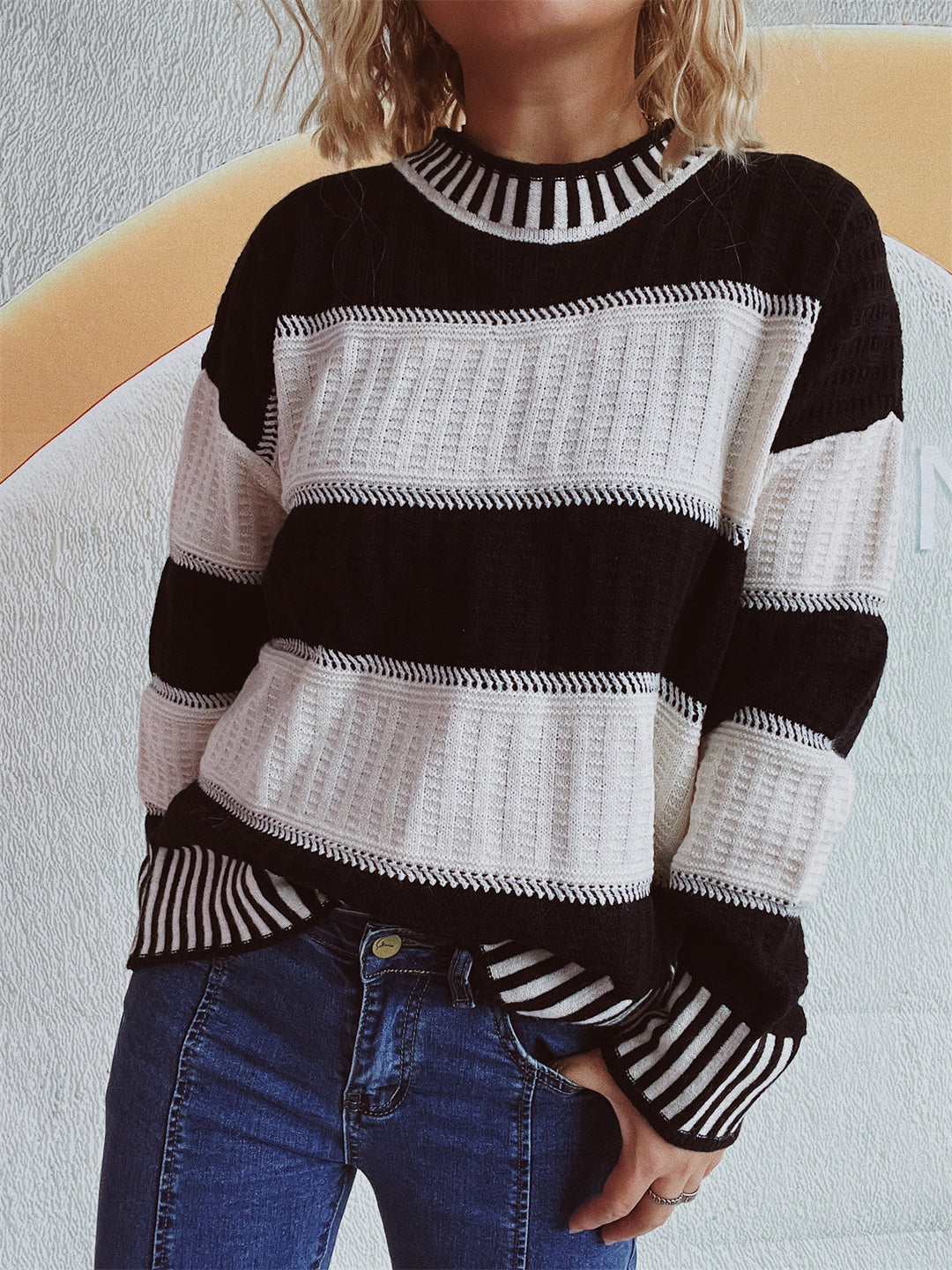 Damen lässiger Strickpullover mit modernem Streifenmuster und warmem Material R&B
