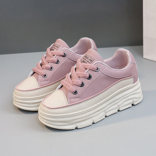 Damen Platform Sneakers mit robustem Sohlenprofil und eleganter Schnürung R&B