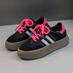 Damen modische Sneaker mit plattenförmigem Schnitt und auffälligen Schnürsenkeln R&B