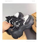 Damen Plateausneaker mit innovativem Sohlenprofil und stylischem Design R&B