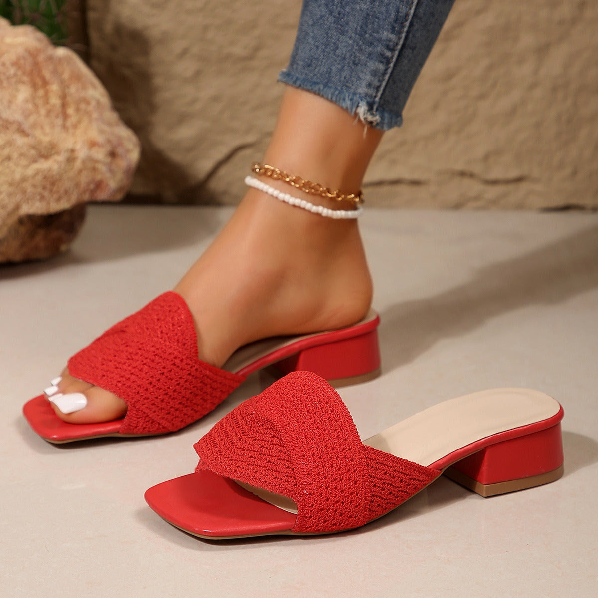 Damen modische Slipper mit dekorativem Riemendesign und niedriger Blockabsatz R&B