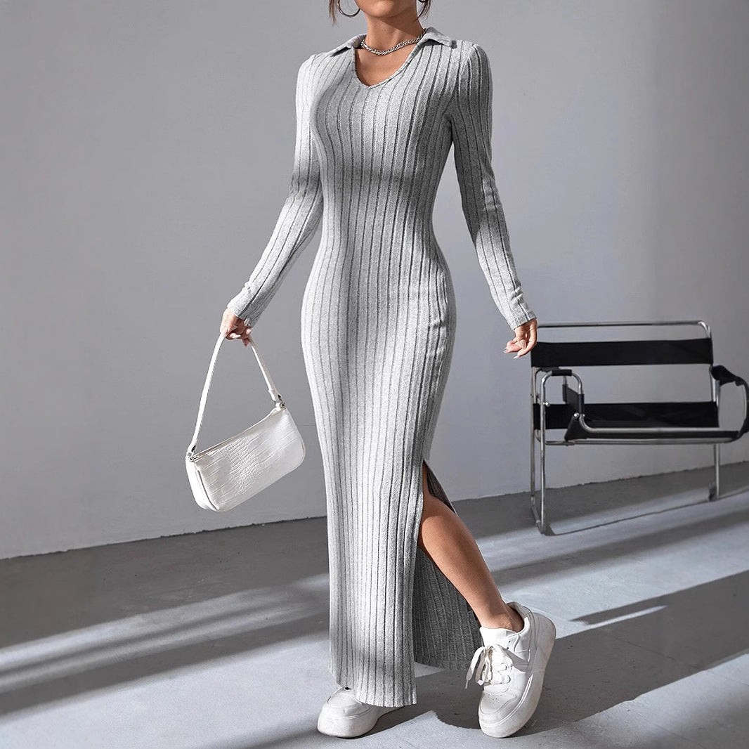 Damen Maxikleid mit strukturiertem V-Ausschnitt und Seitenschlitzen R&B