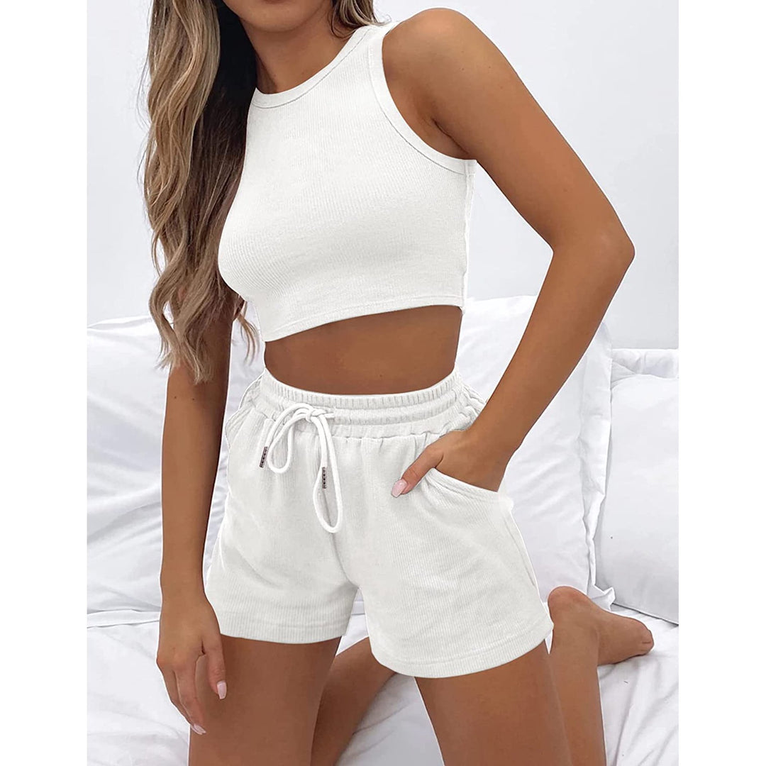 Damen Sportliches Set aus ärmellosem Oberteil und kurzen Hosen R&B
