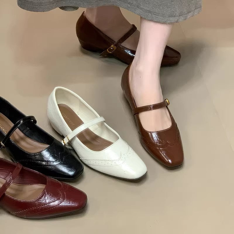 Damen elegante Ballerinas mit verstellbarem Riemen und feinen Ziernähten R&B