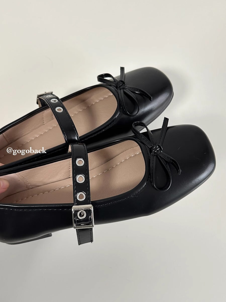 Damen Ballerinas mit dekorativem Schleifenakzent und verstellbarem Riemen R&B