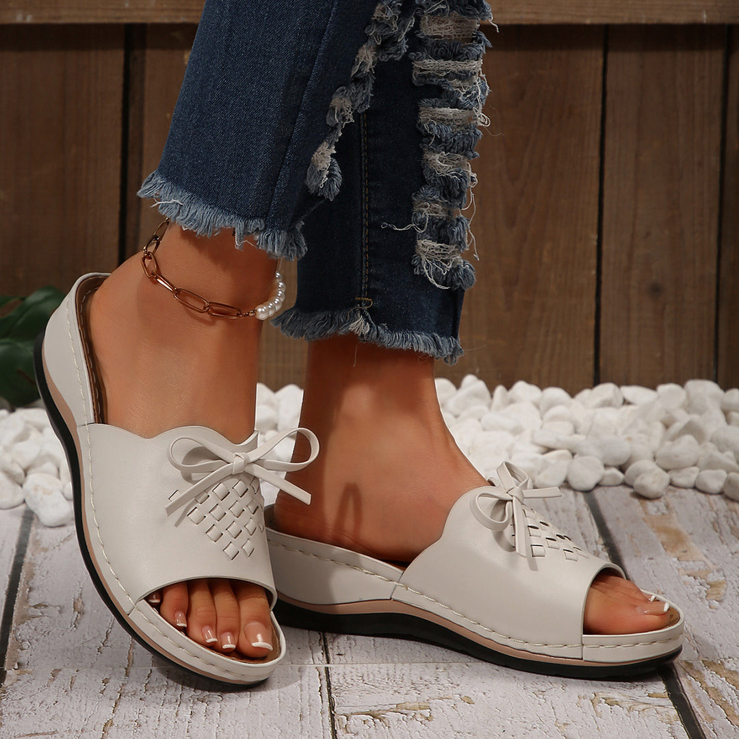 Damen Riemchen-Sandalen mit geflochtenem Design und komfortablem Fußbett R&B